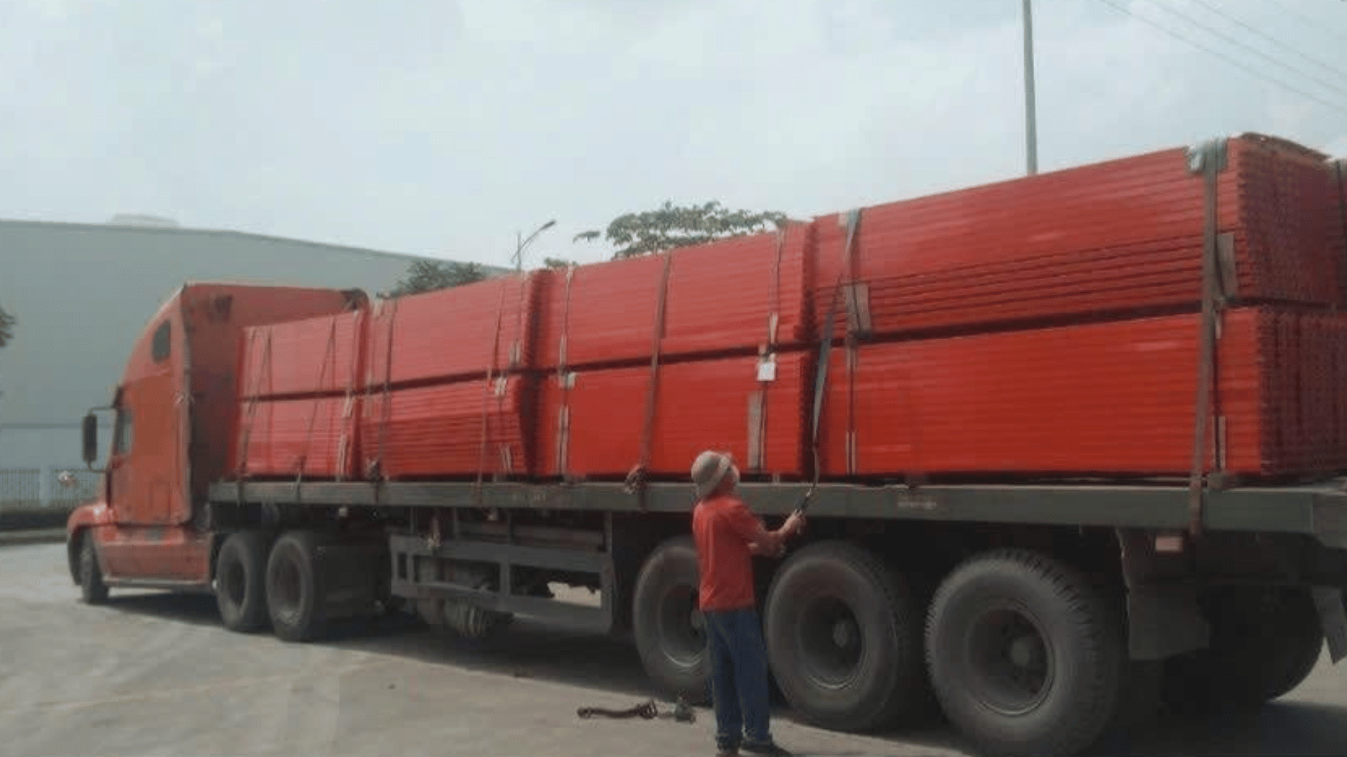 Đội ngũ nhân viên chuyên nghiệp của Trường Phát